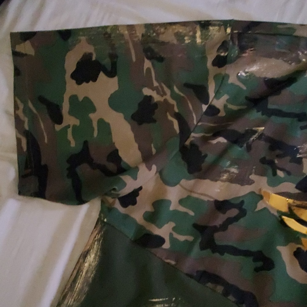 Hoodie - Picture 4 of 6